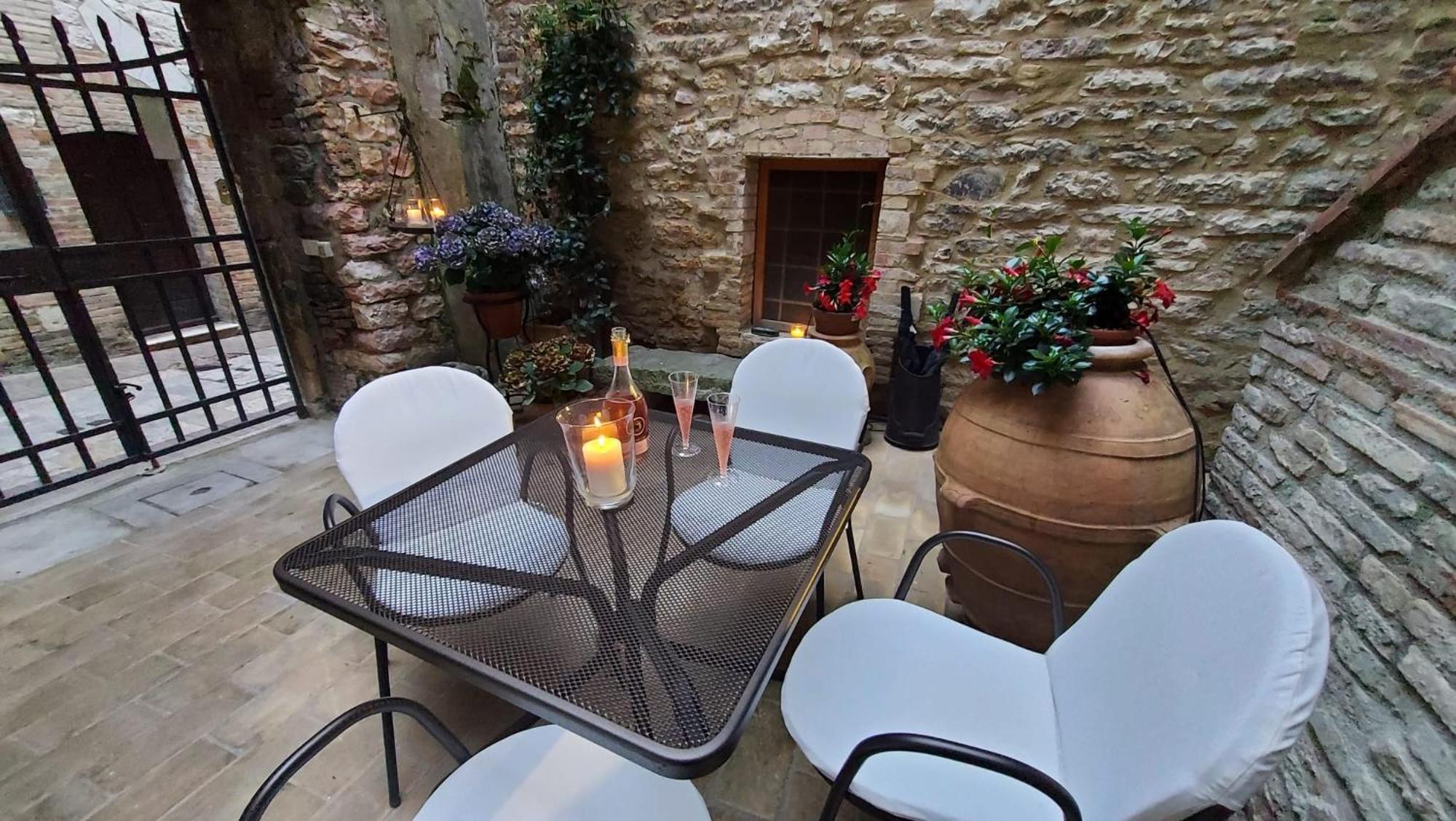 Saint Francis Apartment Assisi Exterior photo